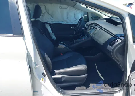 2015 Toyota Prius Persona Series Special Edition from USA, damaged, VIN JTDKN3DU7F0419979